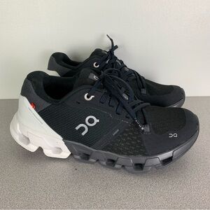 On Cloudflyer 4 black white size 6.5 running shoes